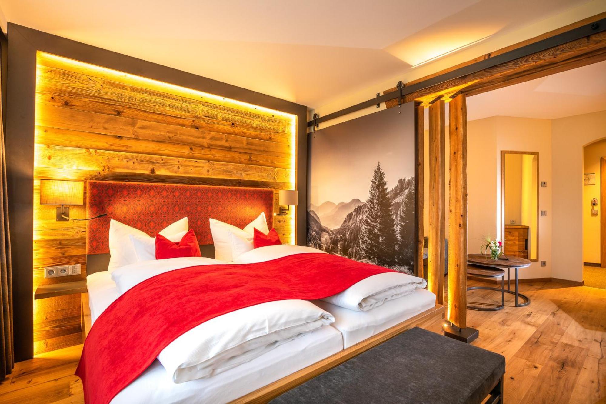 Hotel Zur Post Рупольдинг Экстерьер фото
